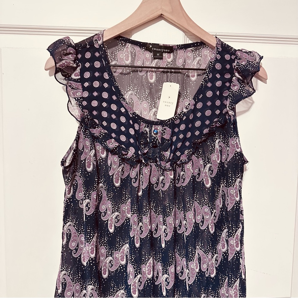 F21 | Top | Paisley Tunic Top - Picture 3 of 10